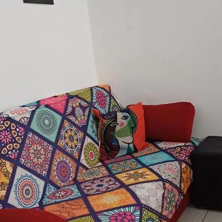 Leopoldo Home-2